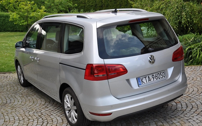 Volkswagen Sharan cena 43900 przebieg: 266000, rok produkcji 2010 z Tarnów małe 704